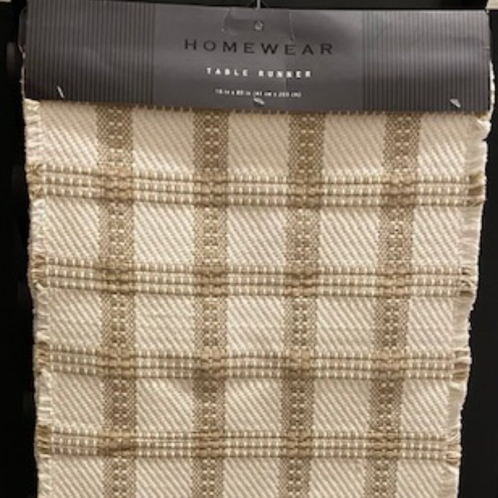 HOME WEAR: TABLE RUNNER * 6 in x 80 in* (41  cm x 203 cm)